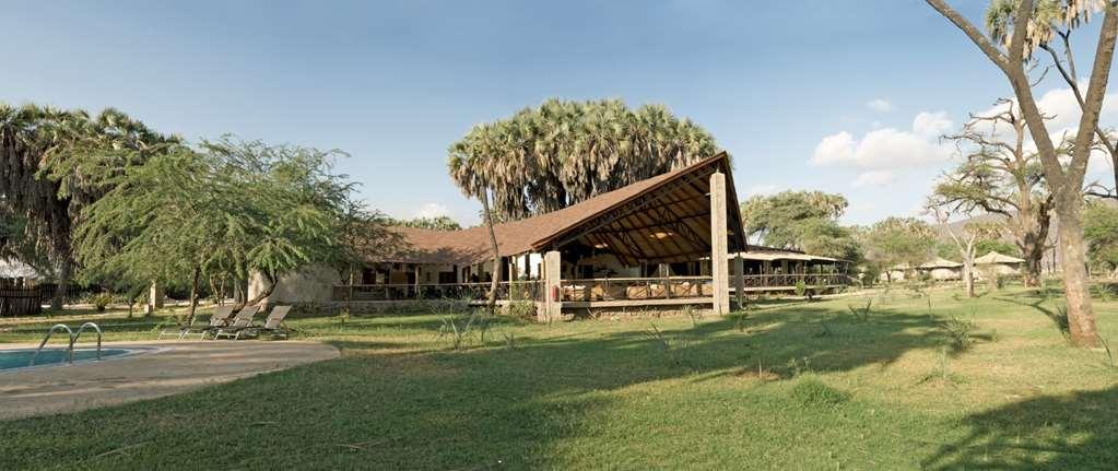 Ashnil Samburu Camp Hotel Restoran gambar